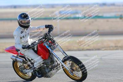 media/Feb-05-2023-Classic Track Day (Sun) [[c35aca4a42]]/Group 3/session 4 turn 4/